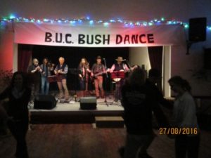 BUC Bush Dance 16_08_27 IMG_5942